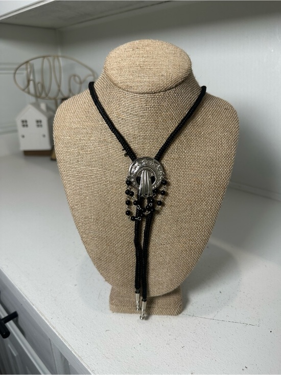 Accessories - Vintage Western Bolo Tie Black Beaded Silver Tone Unisex Cowboy Southwestern